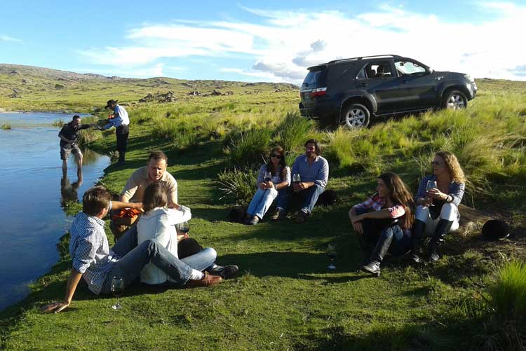 Picknick am Fluss