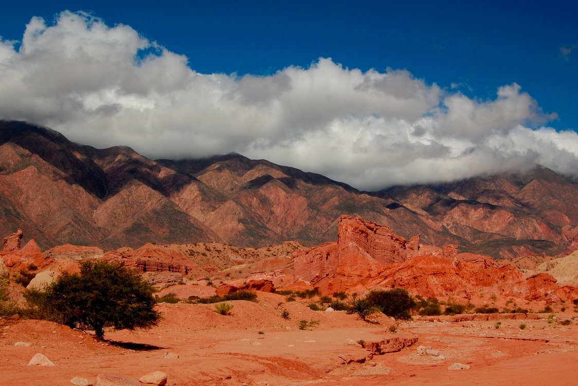 Cerro de Siete Colores