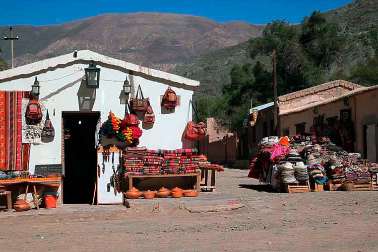 Craft shop in Salta