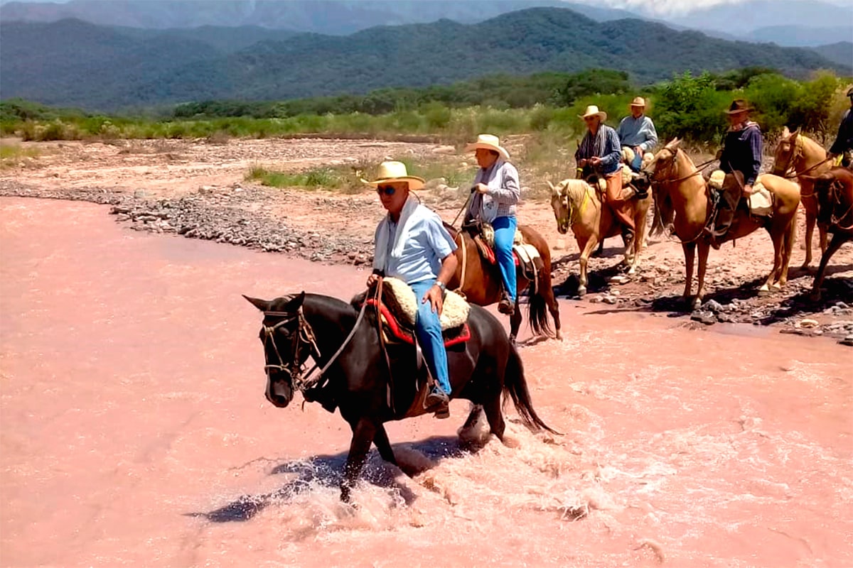Vacances à cheval - Vallée de Lerma -Vallée  Calchaqui
